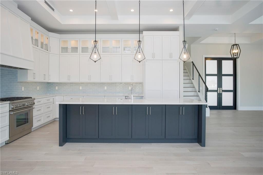 MARCO ISLAND - Residential