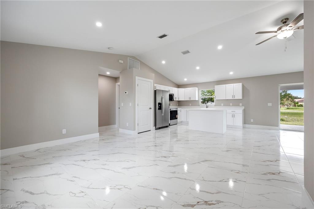 BUCKINGHAM - Residential