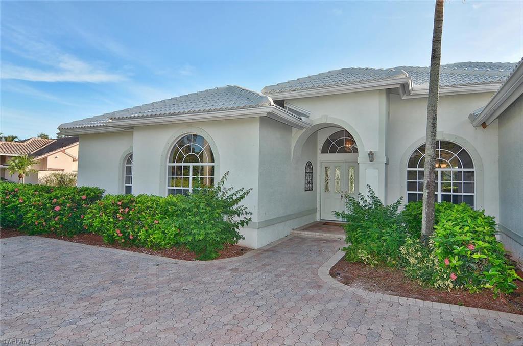 THE VINES - Residential