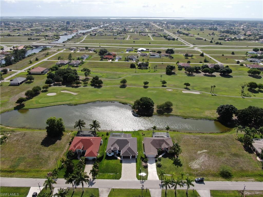 CORAL OAKS GOLF COURSE - Residential
