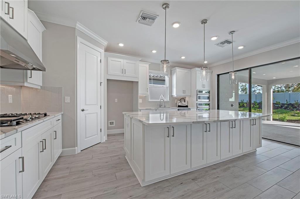 ESPLANADE LAKE CLUB - Residential Lease