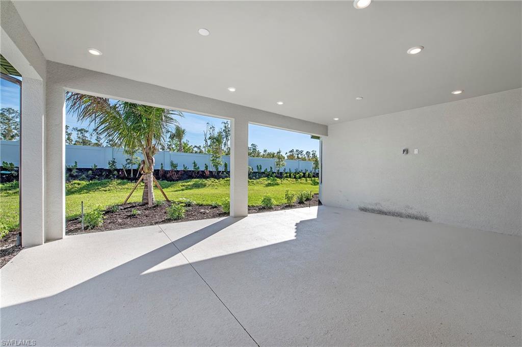 ESPLANADE LAKE CLUB - Residential Lease