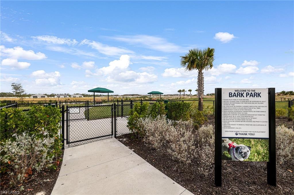 ESPLANADE LAKE CLUB - Residential Lease