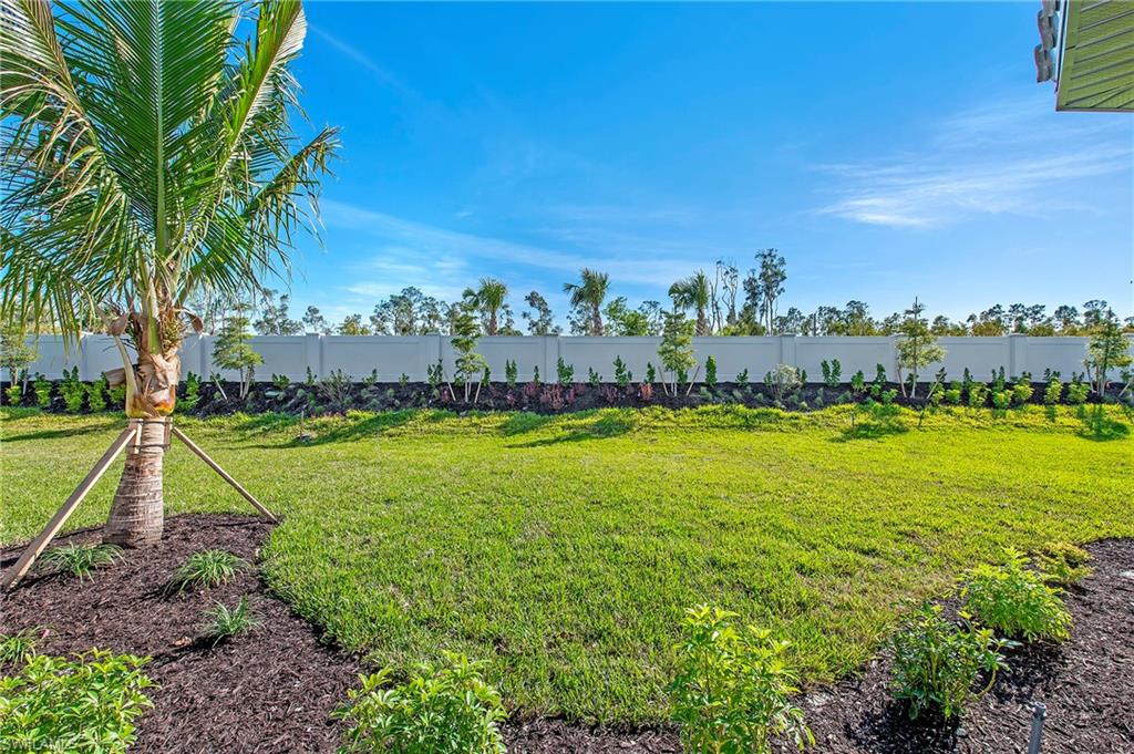 ESPLANADE LAKE CLUB - Residential Lease