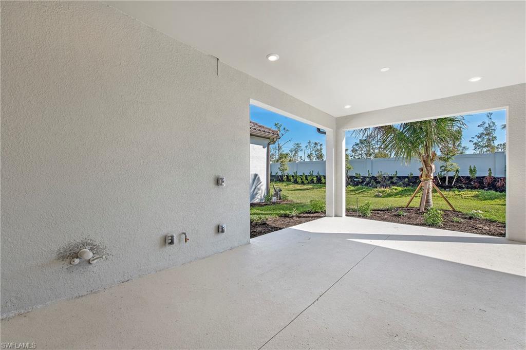 ESPLANADE LAKE CLUB - Residential Lease