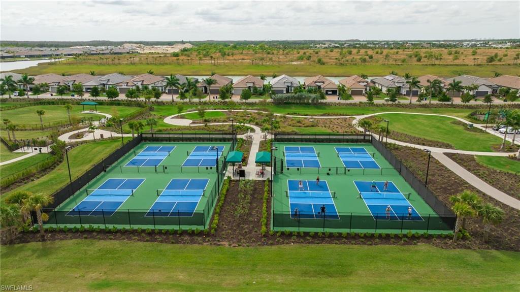 ESPLANADE LAKE CLUB - Residential Lease