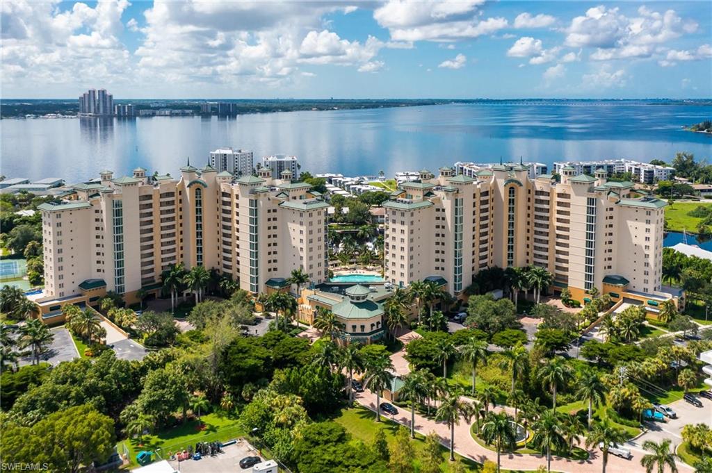 NORTH STAR YACHT CLUB - Residential