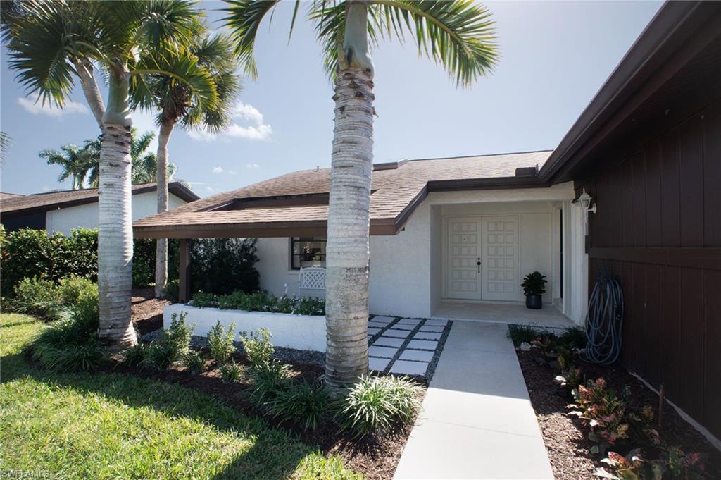 LAKEWOOD VILLAS - Residential