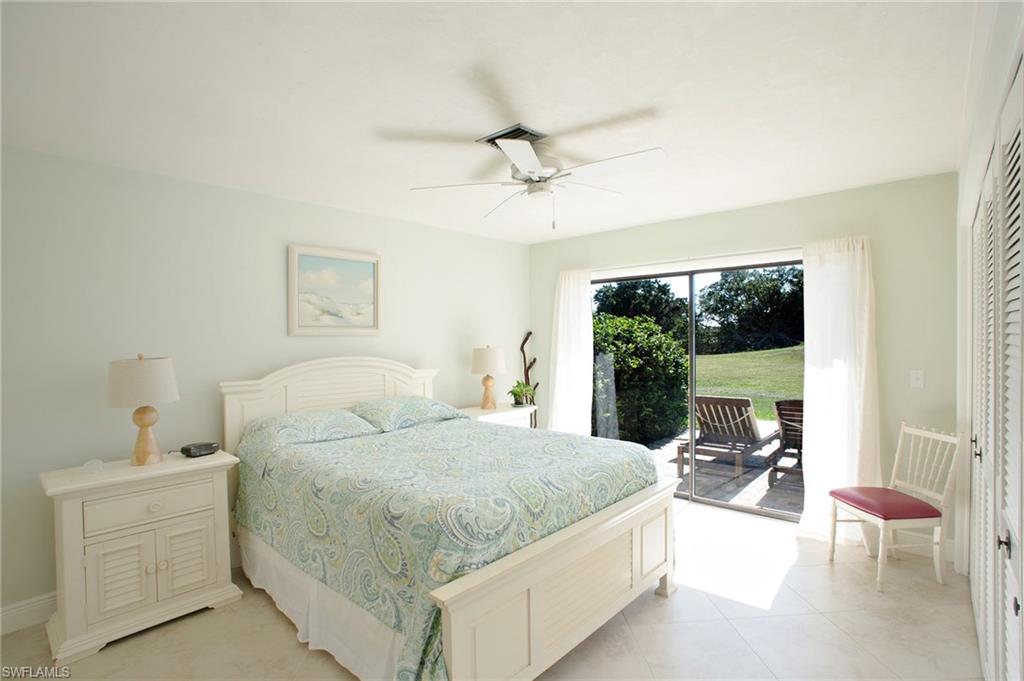 LAKEWOOD VILLAS - Residential