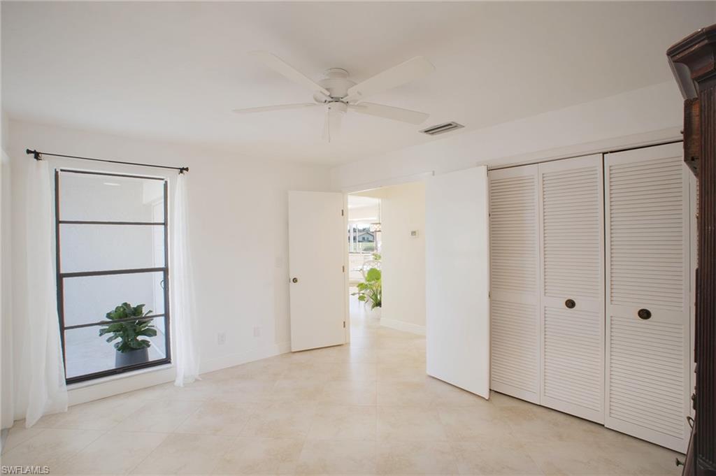 LAKEWOOD VILLAS - Residential