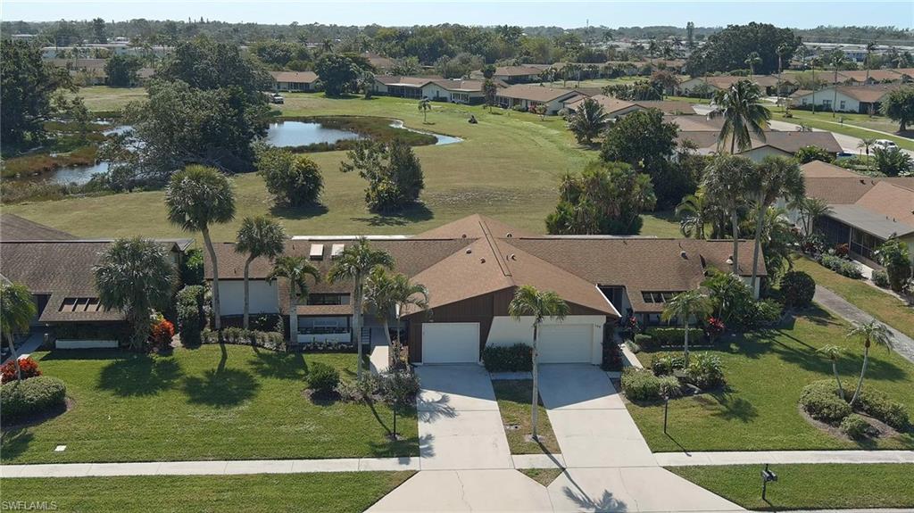 LAKEWOOD VILLAS - Residential