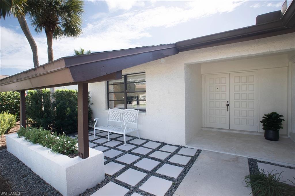 LAKEWOOD VILLAS - Residential
