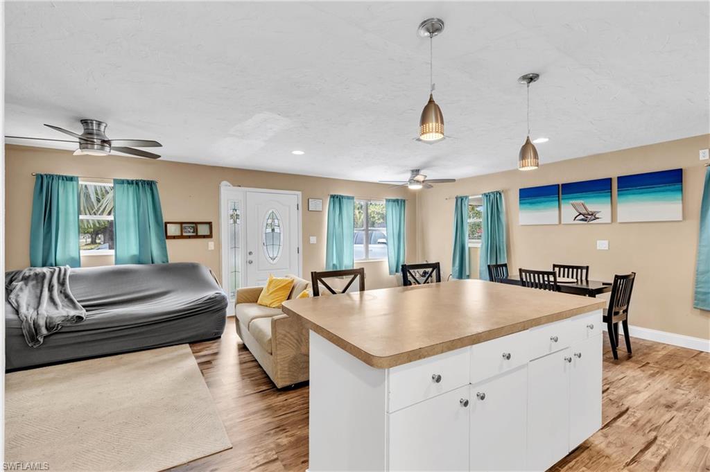 TROPIC ISLES - Residential
