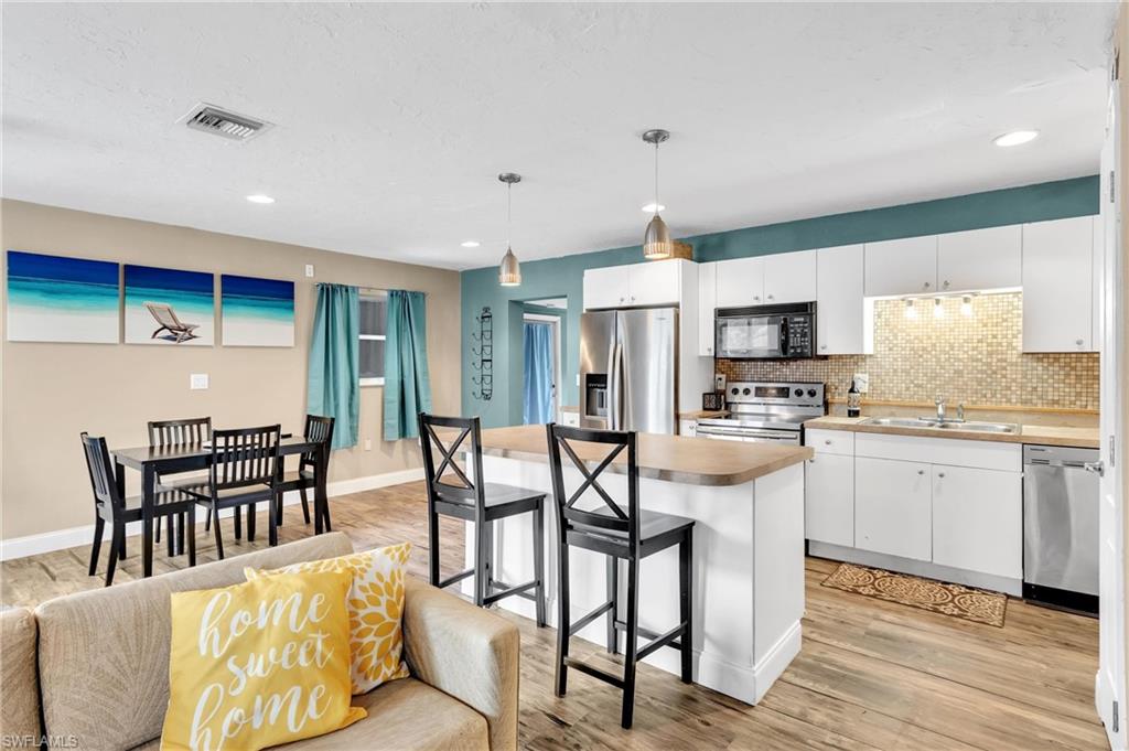 TROPIC ISLES - Residential