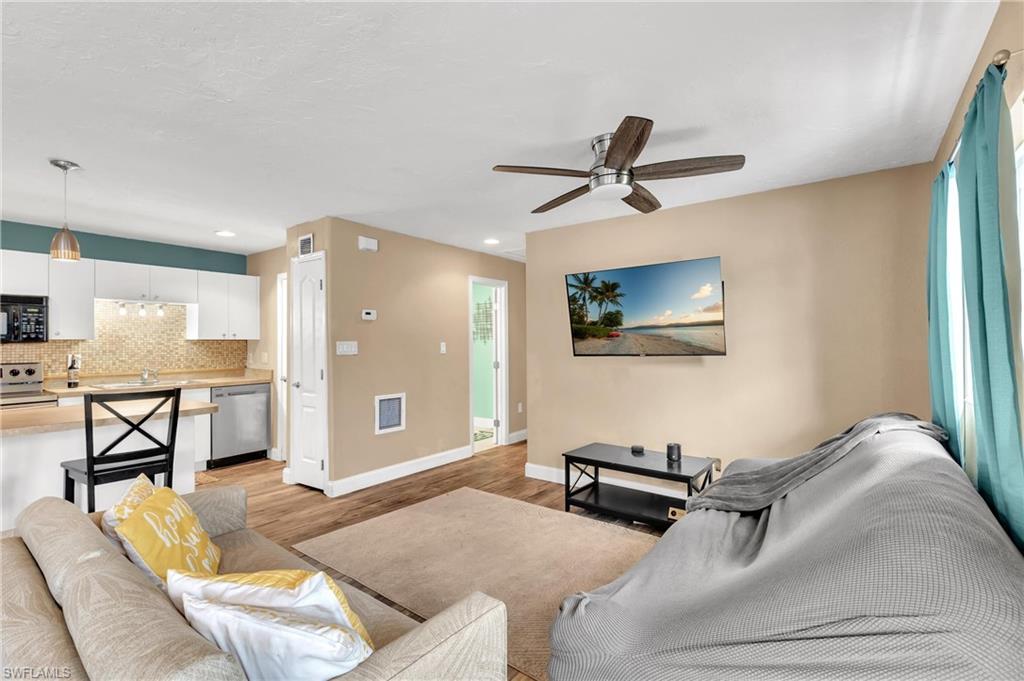 TROPIC ISLES - Residential