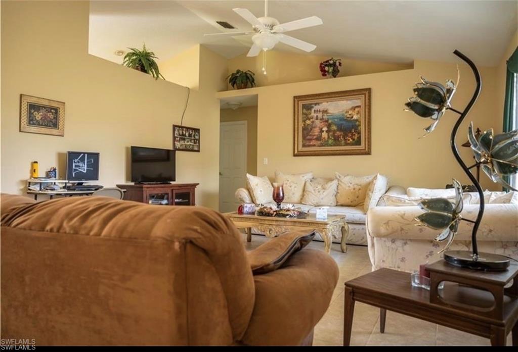 CAPE CORAL - Residential Lease