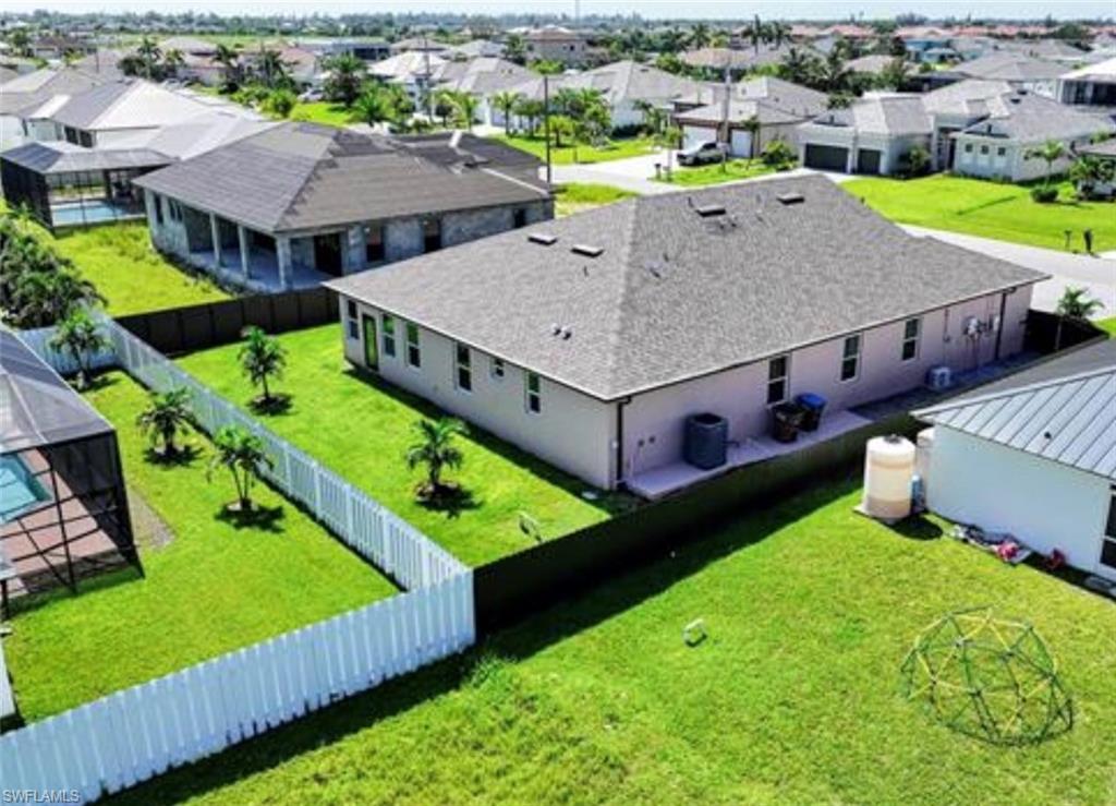 CAPE CORAL - Residential