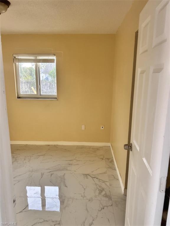 PINE MANOR - Residential Income