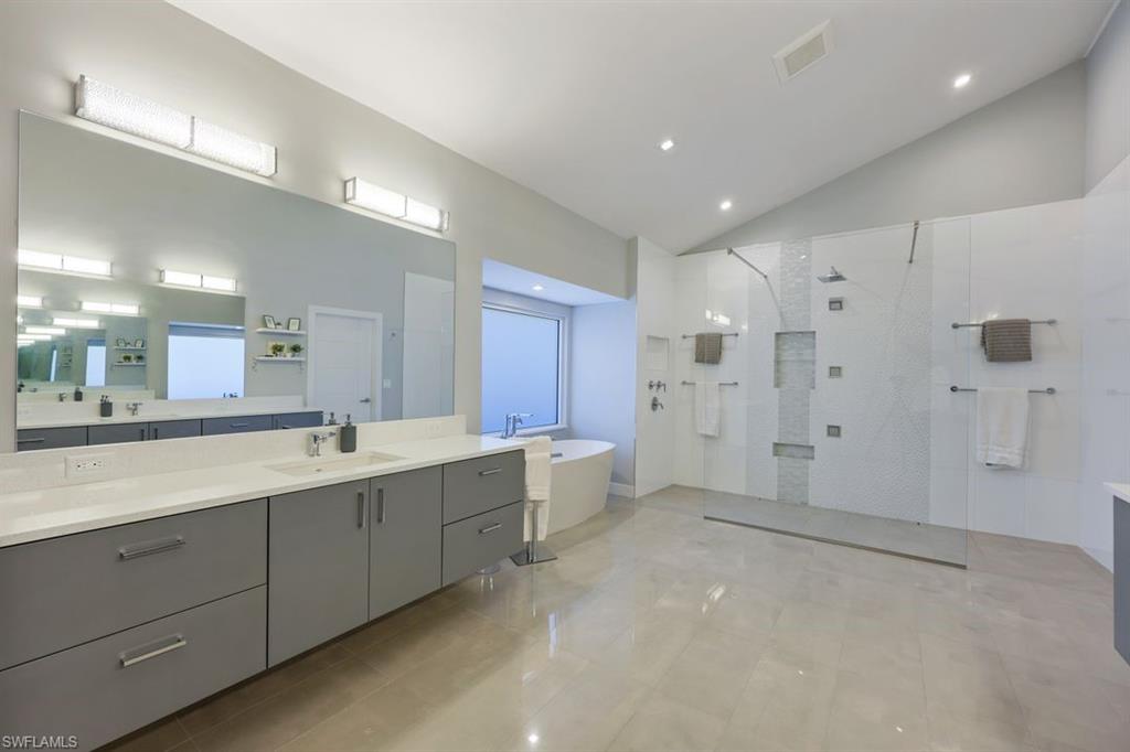 QUAIL CREEK - Residential