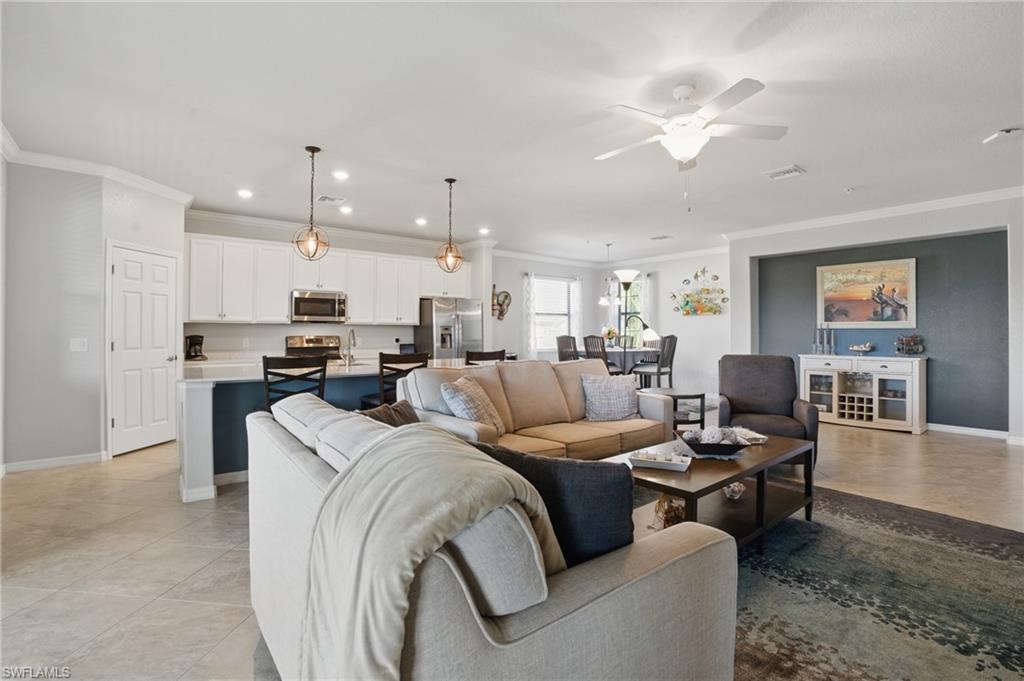 BONITA NATIONAL GOLF AND COUNTRY CLUB - Residential Lease