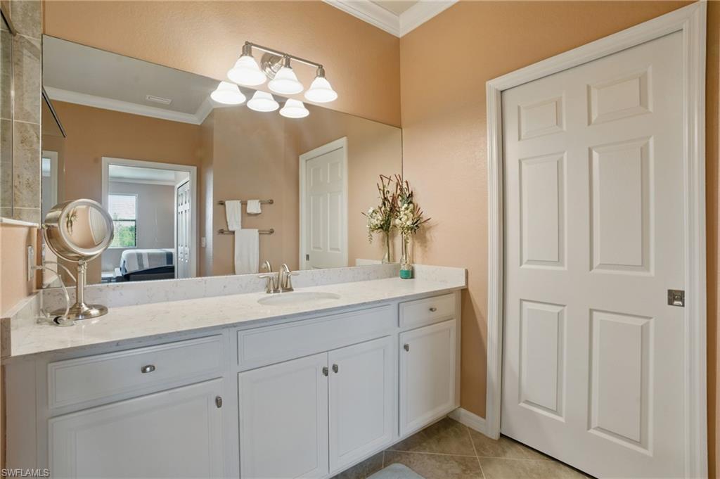 BONITA NATIONAL GOLF AND COUNTRY CLUB - Residential Lease
