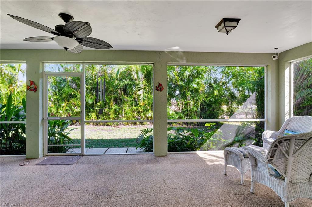 QUEENS PARK AT LAGO VERDE - Residential