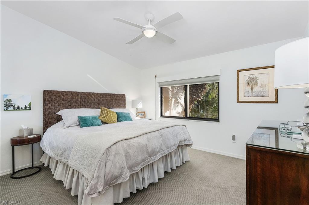 COACH HOUSE - Residential