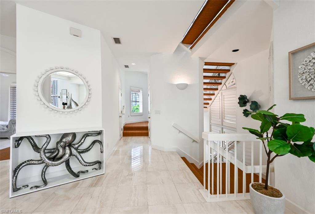 CASA MAR - Residential