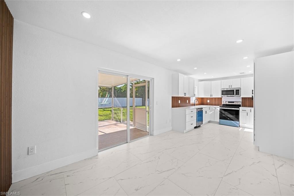 MCGREGOR GROVES - Residential