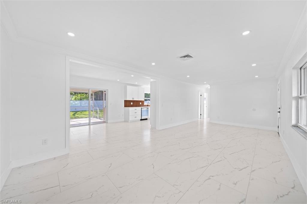 MCGREGOR GROVES - Residential