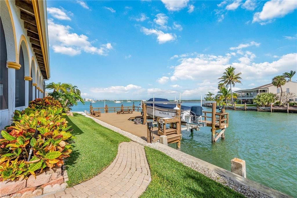 MARCO ISLAND - Residential
