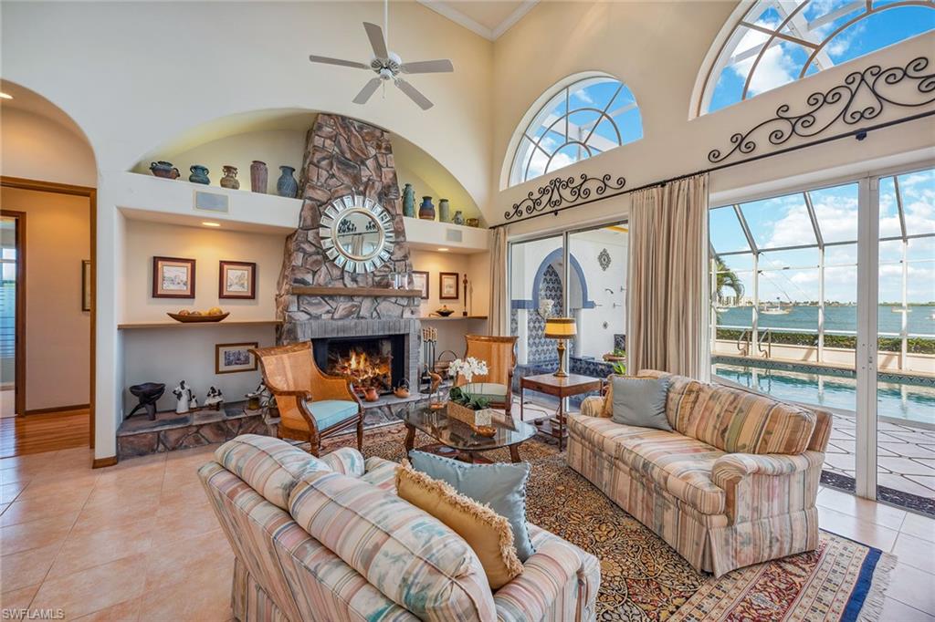 MARCO ISLAND - Residential