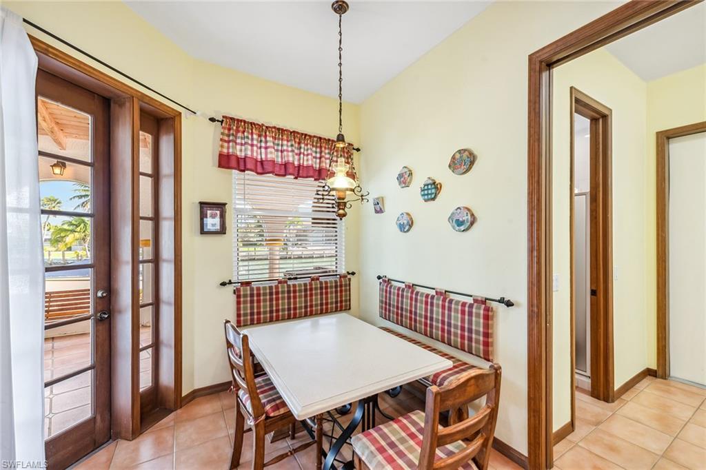 MARCO ISLAND - Residential