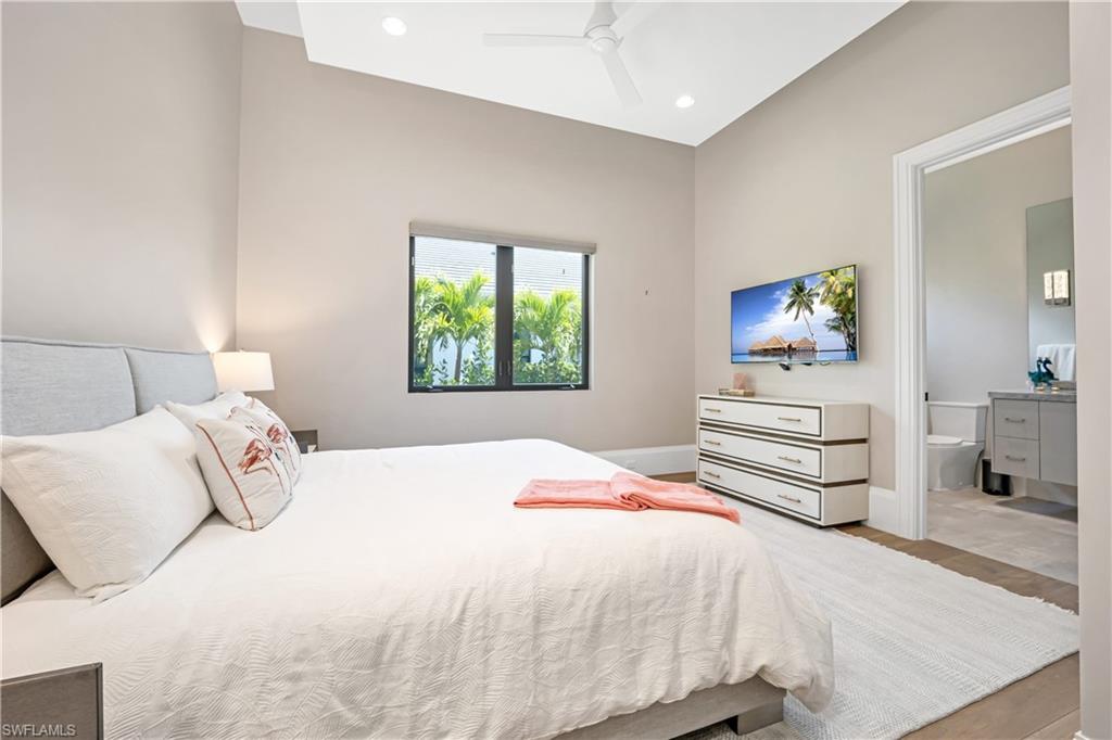 PARK SHORE - Residential
