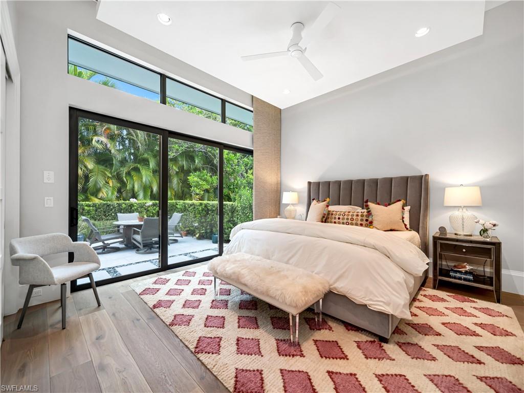 PARK SHORE - Residential