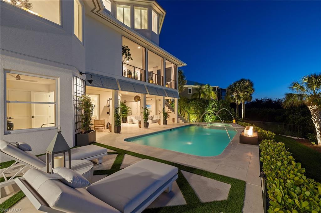 SOUTHPORT ON THE BAY - Residential