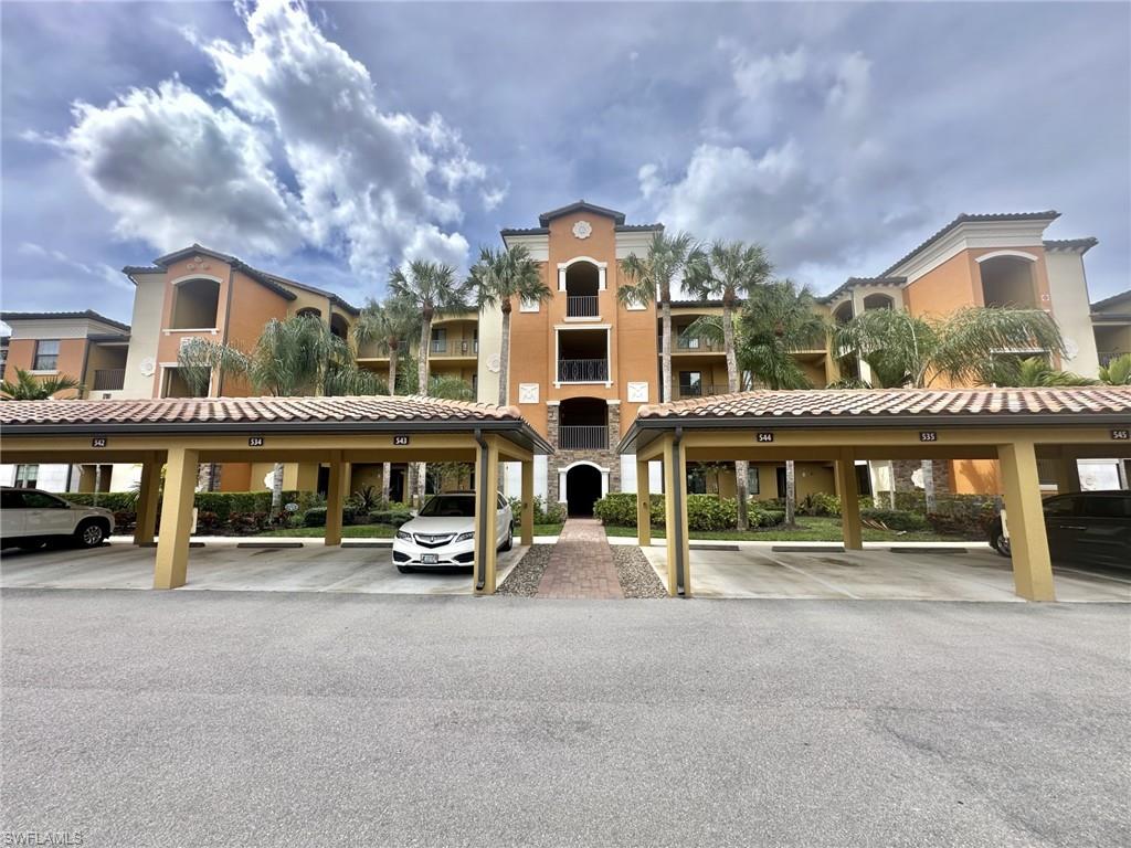 *SOCIAL MEMBERSHIP* This 2nd floor Bellini Terrace Condo offers 2 bedrooms and 2 bathrooms. Stainless steel appliances, granite counter tops,
crown molding, & 20" Porcelain tile on the diagonal are featured in this beautiful property. Bonita National is an extremely active & social
community and one you’ll want to call your home away from home! This wonderful resort lifestyle includes a little something for everyone! Hang
out with friends, new & old by the resort style pool & cabana or enjoy a glass of wine & dinner in the state-of-the-art club house. Relax & pamper
yourself in the spa, workout in the fully equipped fitness center, or unwind in a yoga class. Bonita National features eight Har-Tru surface Tennis
courts. Nestled between Naples & Fort Myers a short drive in either direction will take you to sun drenched beaches, exclusive shopping, & dining!