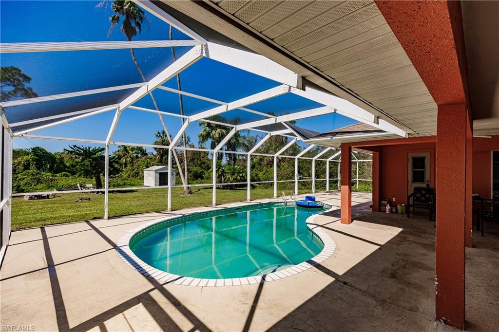 LEHIGH ACRES - Residential