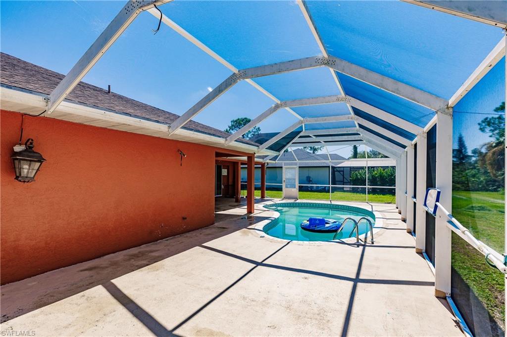 LEHIGH ACRES - Residential