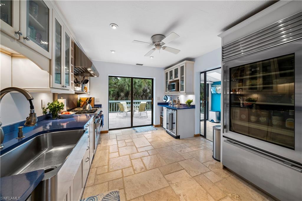 SAFETY HARBOR CLUB - Residential