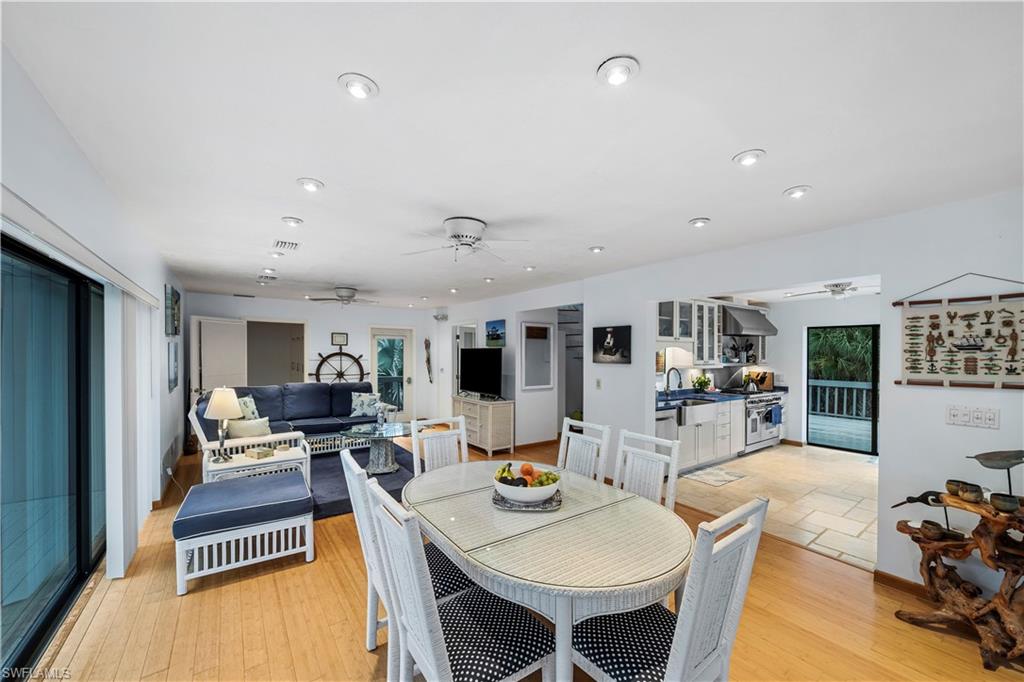 SAFETY HARBOR CLUB - Residential