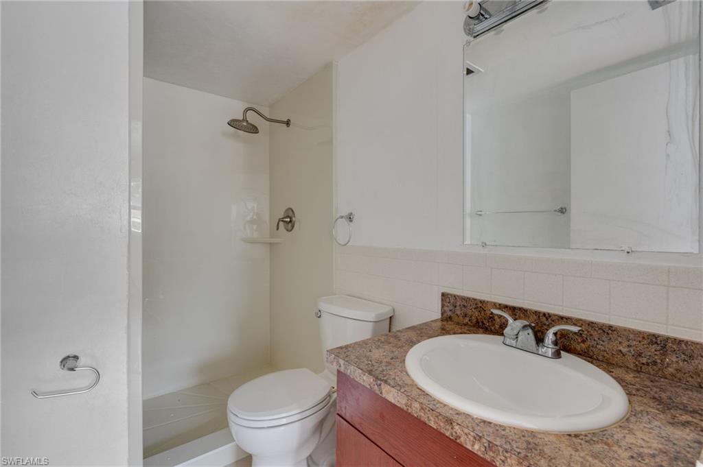 VILLA CAPRI CONDOMINIUM - Residential Lease