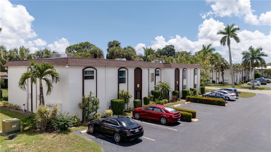 VILLA CAPRI CONDOMINIUM - Residential Lease