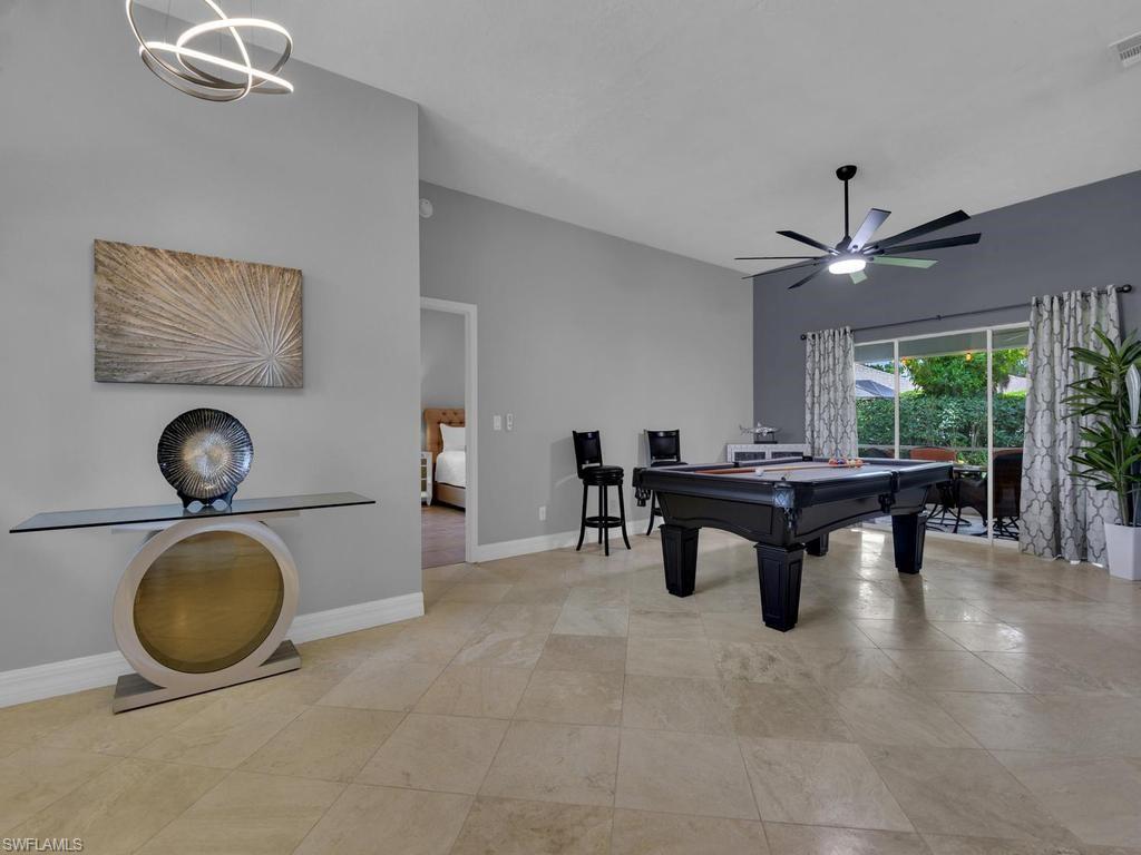 MAHOGANY RUN - Residential