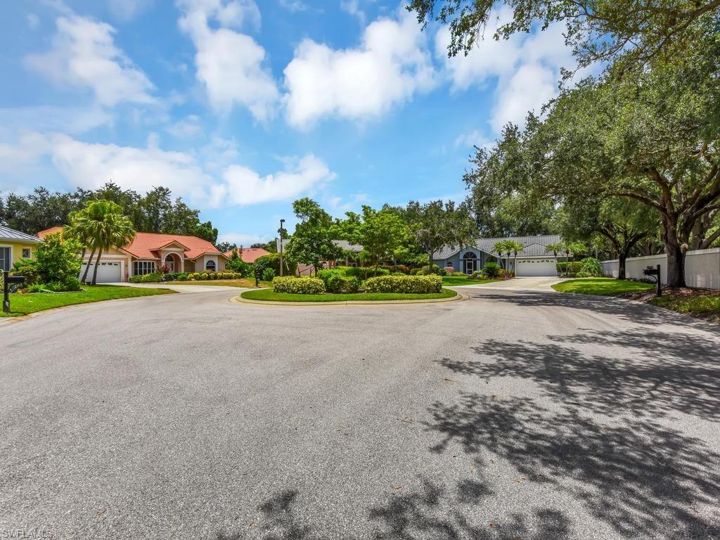 MAHOGANY RUN - Residential