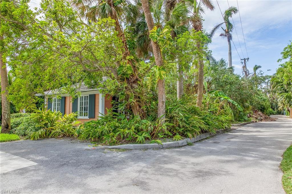 OLDE NAPLES - Residential