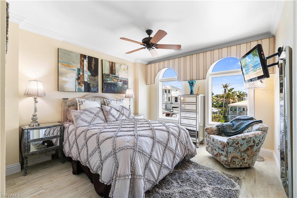 BONITA BEACH - Residential