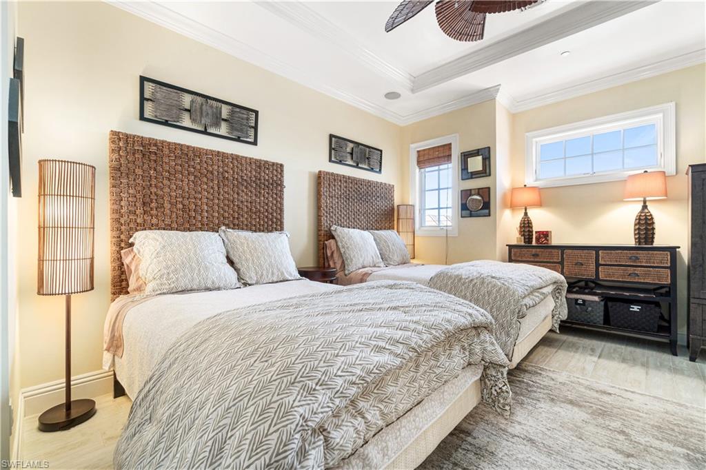 BONITA BEACH - Residential