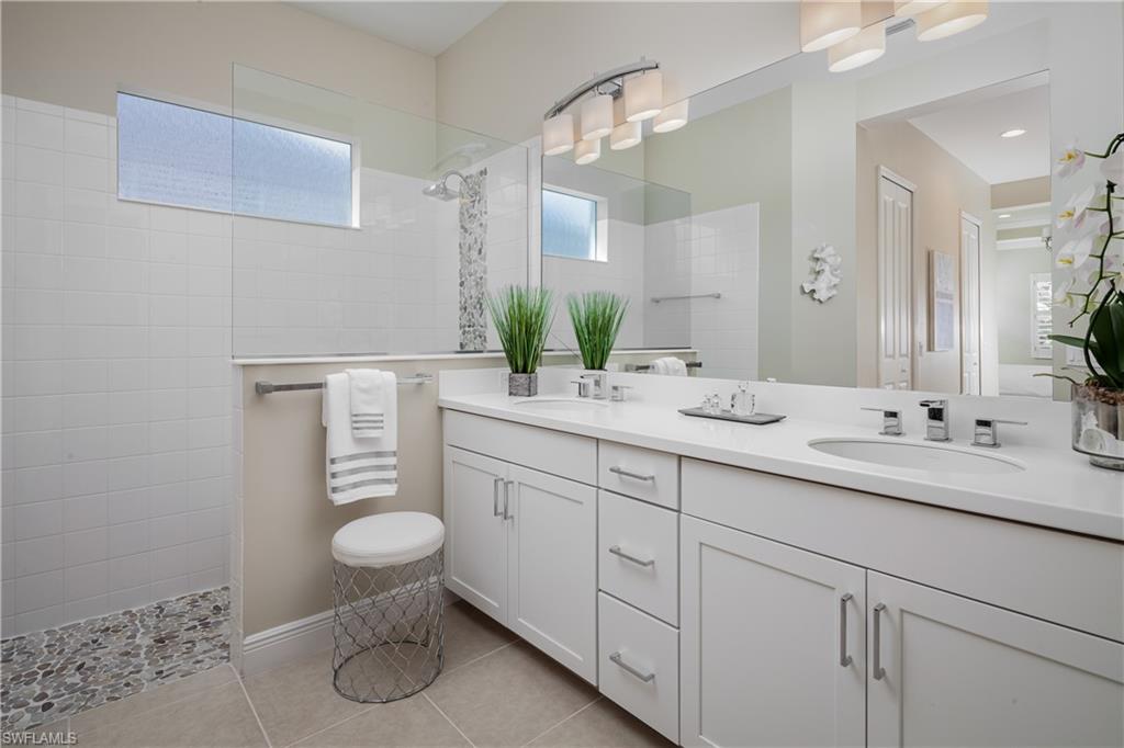 ESTERO PLACE - Residential