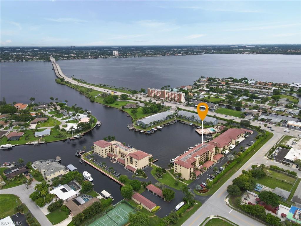 CLIPPER BAY CONDO - Residential